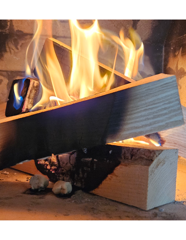 Kiln dried ash firewood in a box (30 cm, 36 pcs.)