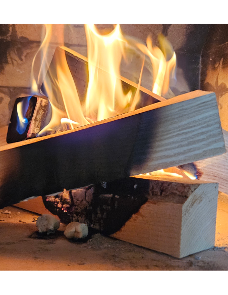 Kiln dried ash firewood in a box (30 cm, 36 pcs.)